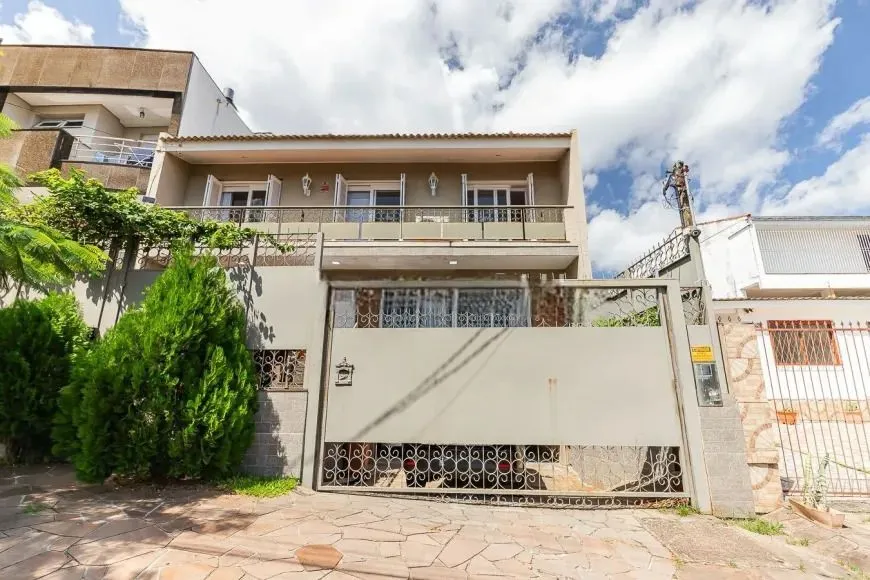 Imagem Casa em Chácara das Pedras