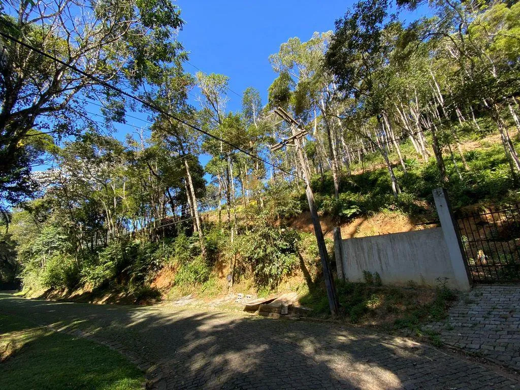Imagem Terreno em Condomínio para Venda em Teresópolis / RJ no bairro Carlos Guinle