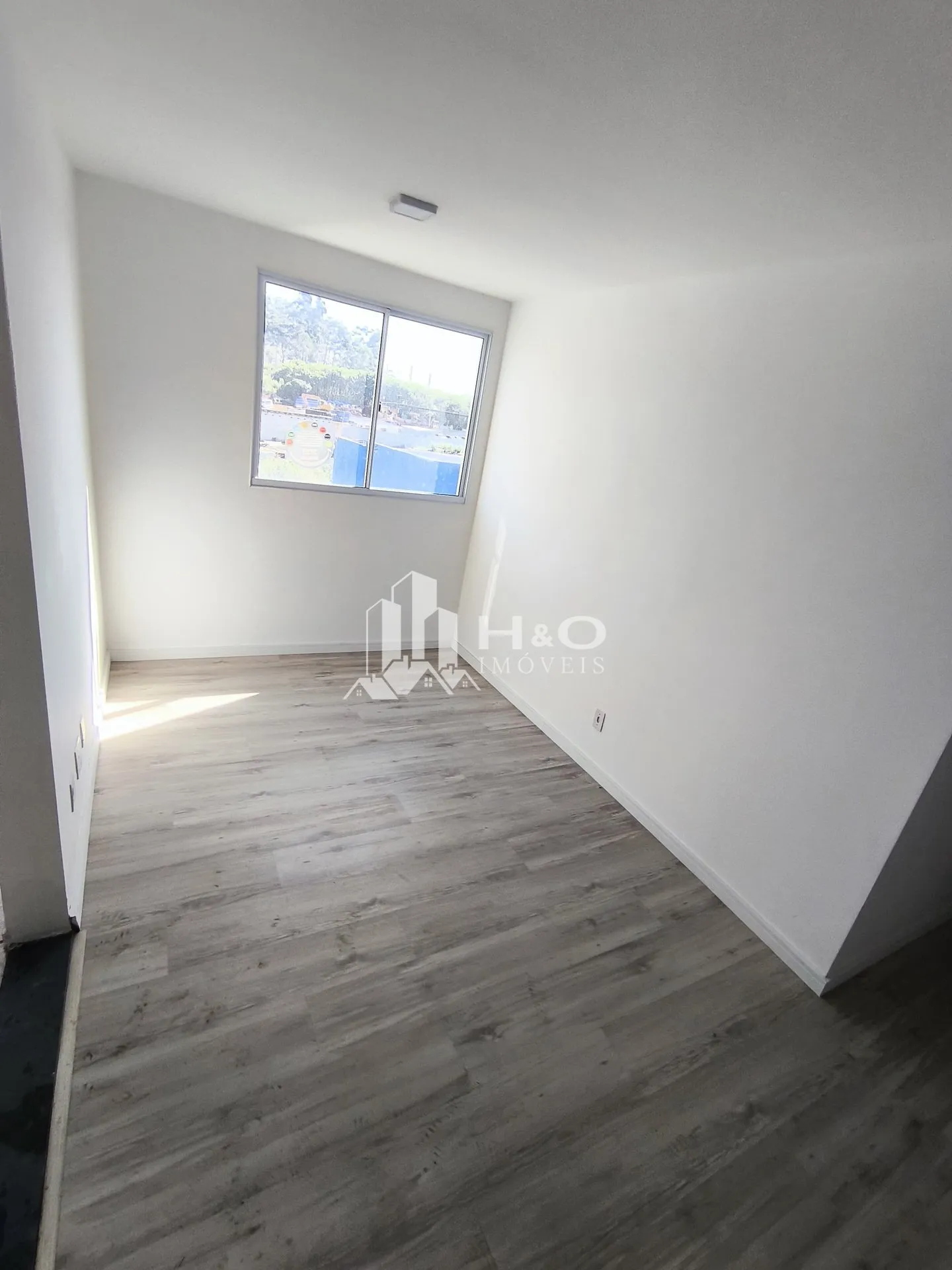 Imagem Oportunidade! Apartamento de 44m² com 2 dormitórios e vaga - Bairro Cosmopolita/Itaquera