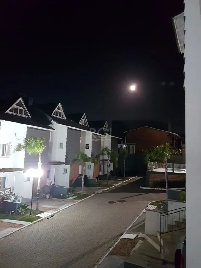 Imagem Casa Condominio para Venda - 197m², 3 dormitórios, sendo 1 suites, 2 vagas - Vila Nova