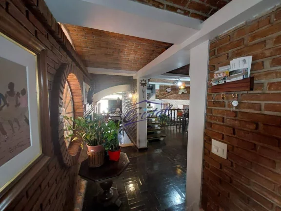 Imagem Casa com 6 dormitórios à venda, 278 m² por R$ 2.175.000,00 - Vila Pirajussara - São Paulo/SP