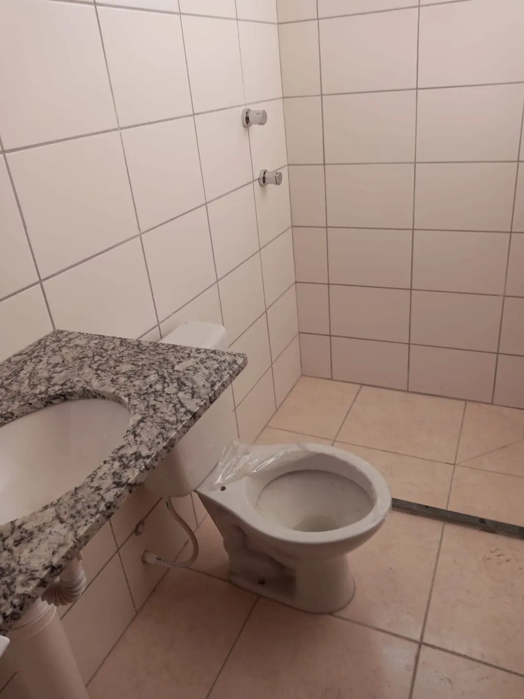 Imagem Apartamento à venda 2 Quartos, 1 Vaga, 44M², Jardim Gurilândia, Taubaté - SP | Condomínio Parque Trivellato