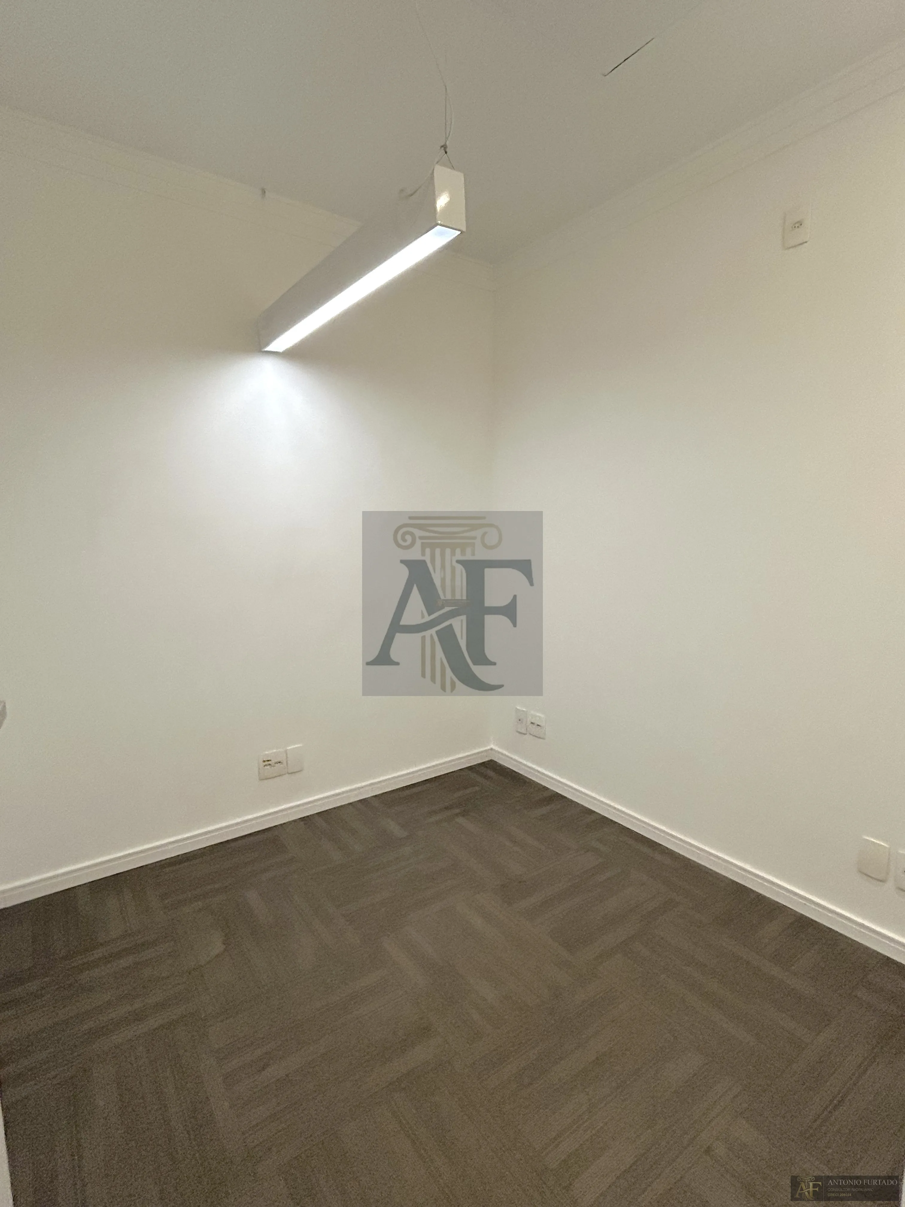 Imagem Comercial para alugar em Jardim Avelino, São Paulo