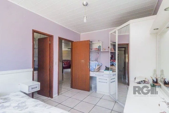 Imagem Casa 3 quartos no bairro Partenon, em Porto Alegre