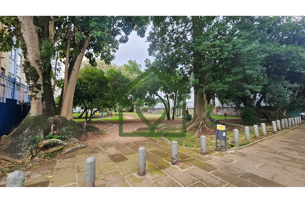 Imagem Apresentamos uma incrível oportunidade de adquirir uma casa à venda com status de Ótimo Preço em...