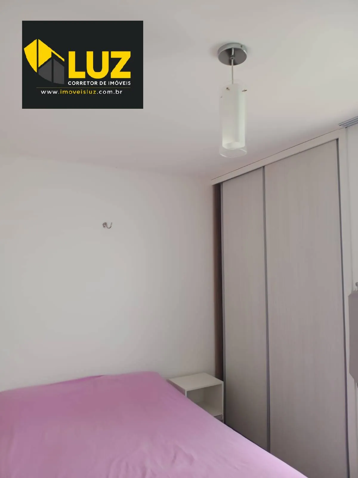 Imagem Casa plana, moderna e muito bem conservada no Bairro Encantada - Eusébio