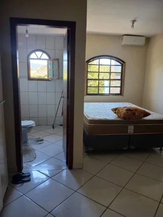 Imagem Atibaia Chácara 1000 m2 at e 300 m² ac ótimo preço!