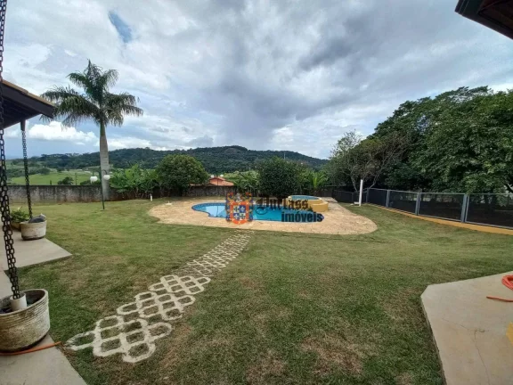 Imagem Chácara com 3 dormitórios à venda, 1850 m² por R$ 1.950.000,00 - Condomínio Residencial Vila Rica - Bragança Paulista/SP