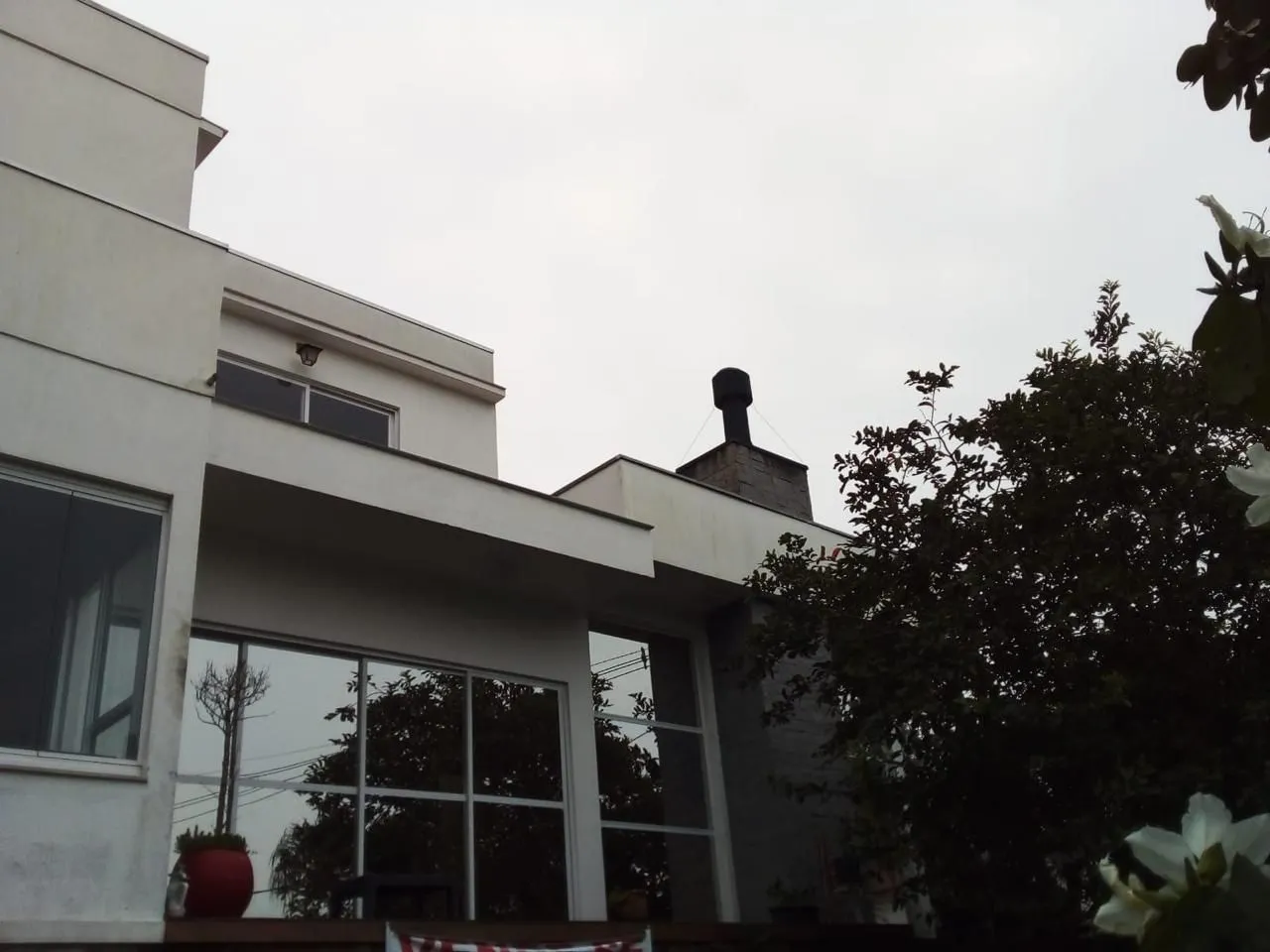 Imagem Casa de Condomínio em Hípica