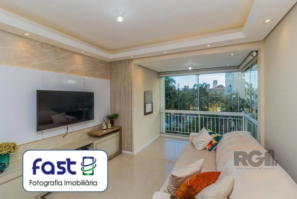 Imagem Apartamento 3 quartos, sendo 1 suíte, 82 m² de área privativa e 2 vagas de garagem individuais. Localizado na Rua/Av. Grecia, no bairro Passo D Areia em Porto Alegre.