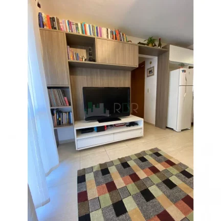 Imagem RBR Vende - Excelente apartamento semi-mobiliado, com 2 dormitórios.