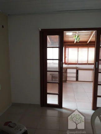 Imagem Casa com excelente localização no Saco dos Limões
