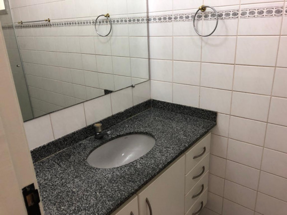 Imagem Apartamento com 2 Quartos à Venda, 67 m²em Centro - Campinas