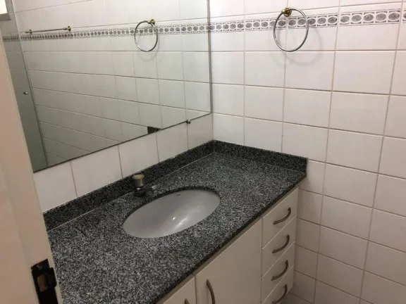 Imagem Apartamento com 2 Quartos à Venda, 67 m²em Centro - Campinas