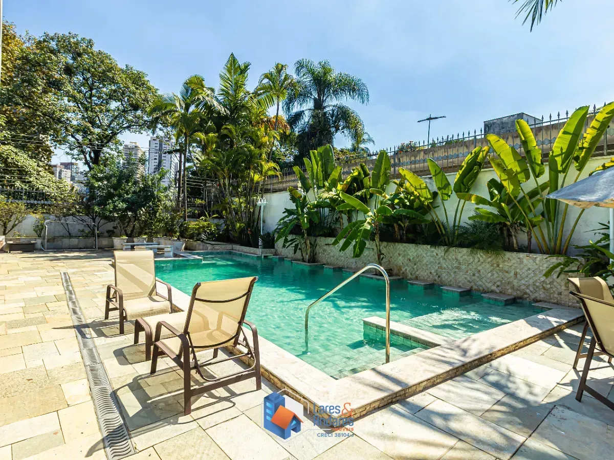 Imagem Casa para venda em Pinheiros com 5 quartos, sendo 5 suítes, 735m²