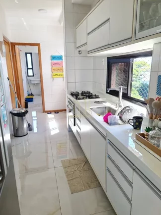 Imagem Apartamento com tres suites varandão gourmet com vista mar a venda na Colina A em Patamares
