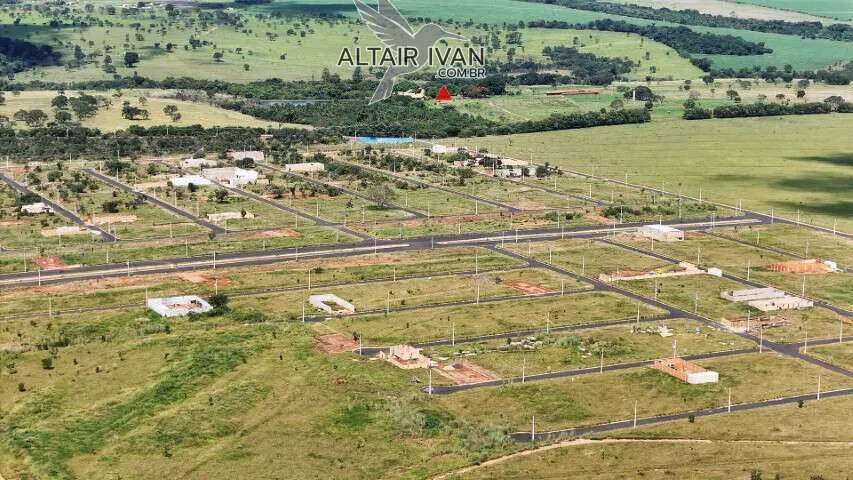 Imagem Lote à venda em Uberlândia, Laranjeiras