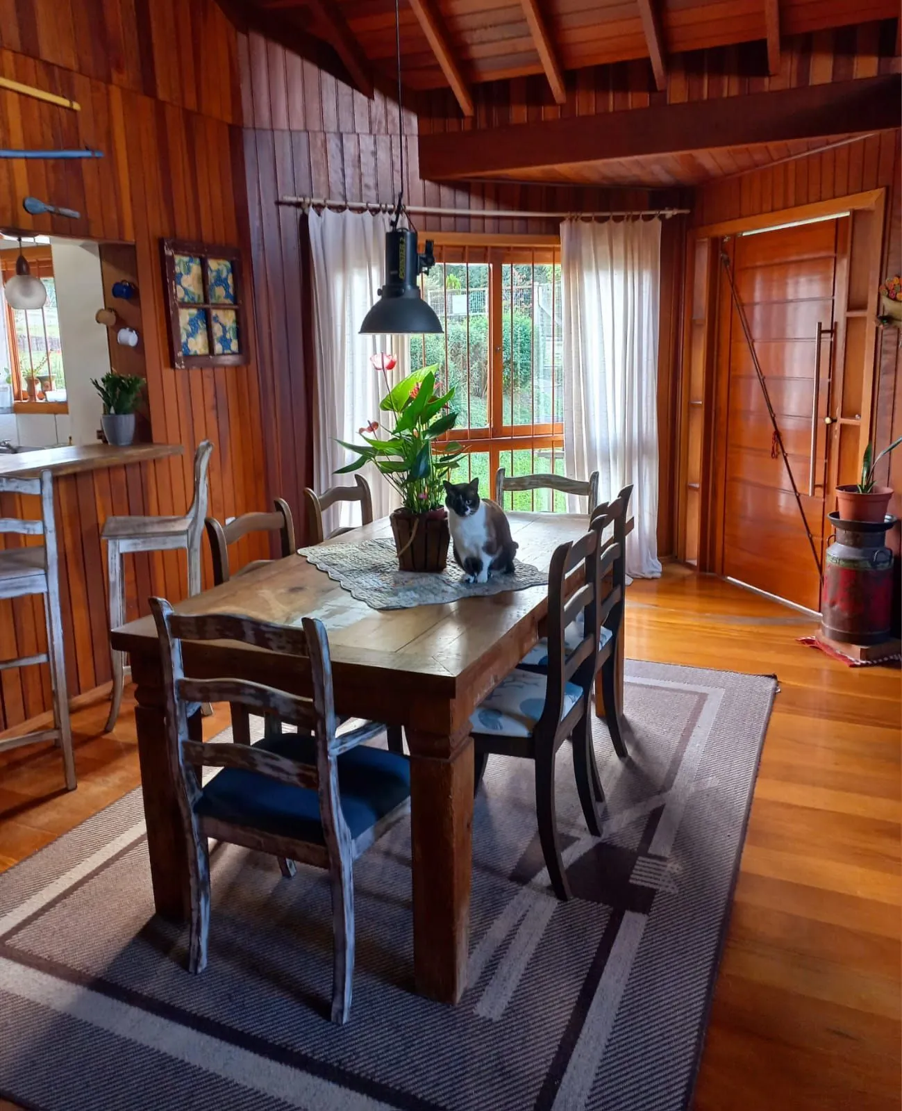 Imagem Excelente casa, 03 dorm com suite, 150 m²