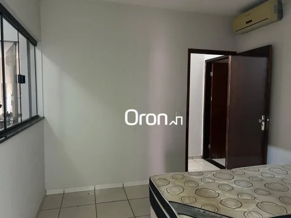 Imagem Casa à venda, 330 m² por R$ 950.000,00 - Vila Americano do Brasil - Goiânia/GO