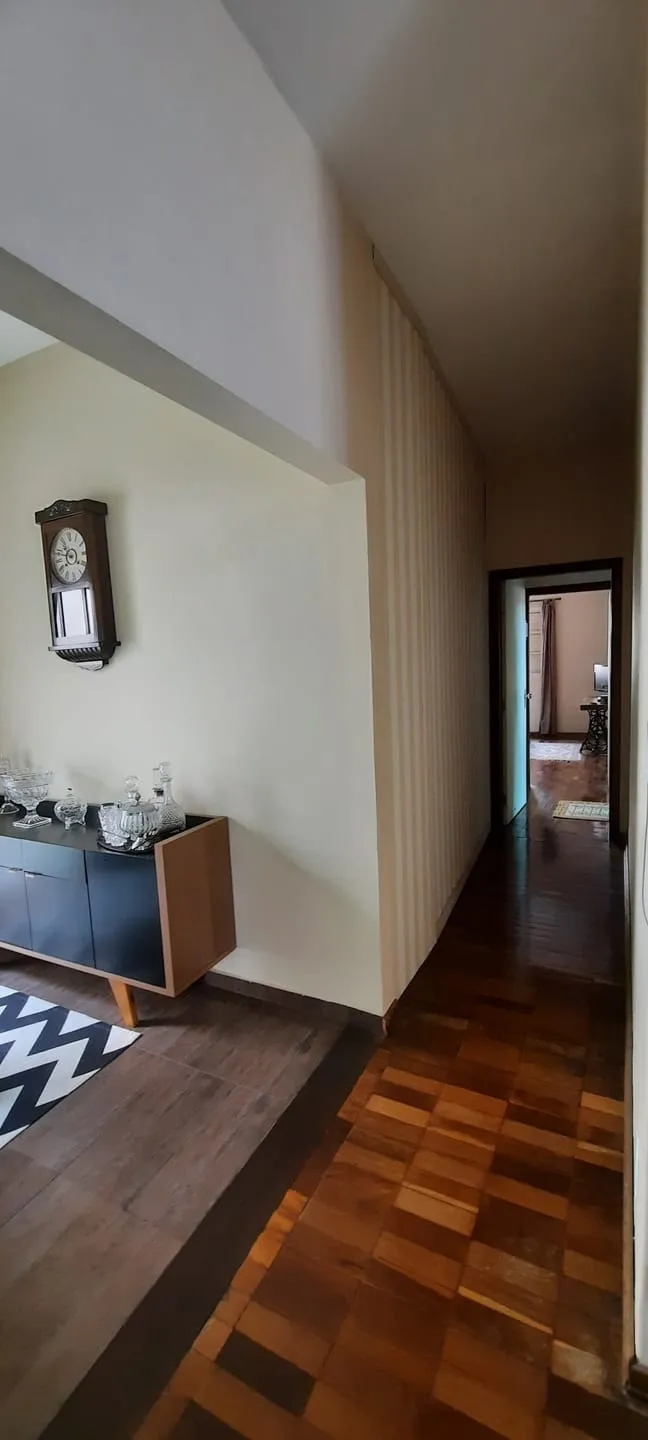 Imagem Casa à venda 4 Quartos, 2 Suites, 4 Vagas, 392M², Jardim Indepedência, Guaratinguetá - SP