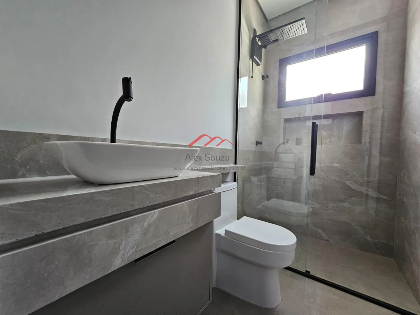 Imagem Casa em Condomínio para Venda em Sumaré, Residencial Real Parque Sumaré, 3 dormitórios, 1 suíte, 3 banheiros, 4 vagas