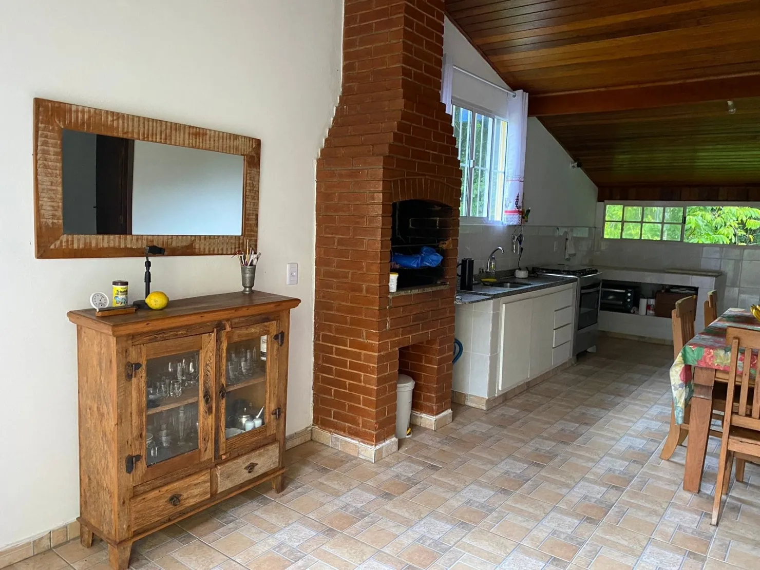 Imagem Sítio à venda 3 Quartos, 1 Vaga, 6,1276 ha, Zona Rural, Silveiras - SP