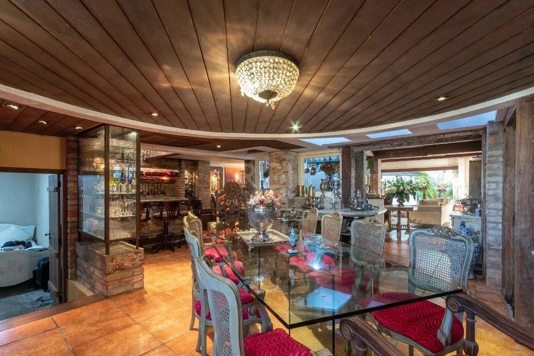 Imagem Casa para Venda - 418m², 4 dormitórios, sendo 1 suites, 2 vagas - Jardim Isabel