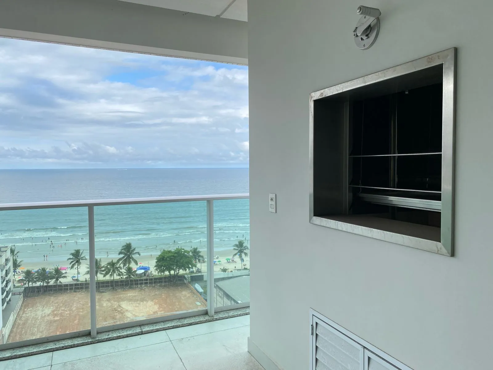 Imagem Apartamento com vista para o mar à venda com 157m2 por R$ 3.400.000,00