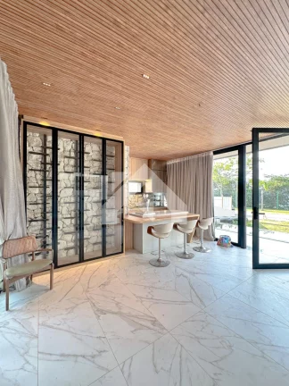 Imagem Casa de Condomínio em Alphaville - Santana de Parnaíba