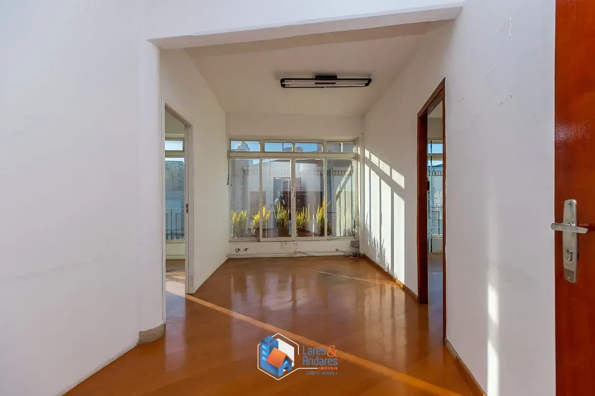 Imagem Conjunto comercial para venda em Centro, 353m²