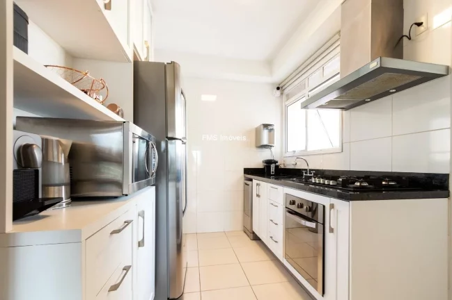 Imagem Apartamento à venda: 3 quartos, 1 suíte, 5 banheiros, 2 vagas na Vila Olímpia, São Paulo-SP - 110 m² de área
