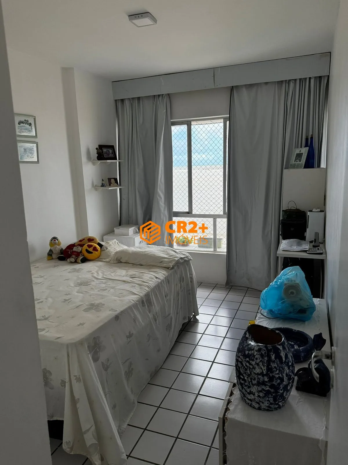 Imagem Vendo Excelente Apartamento em Candeias na Av. Bernardo vieira de melo, Com Vist