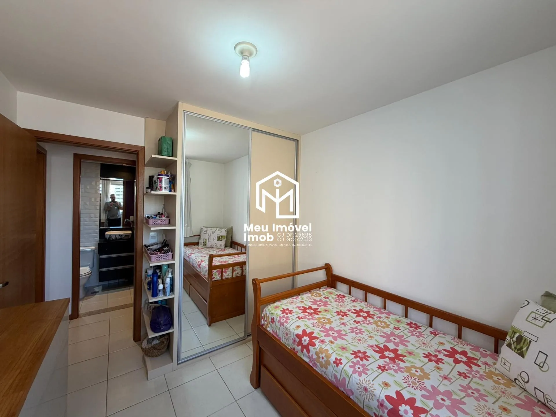 Imagem Vendo Rua 22 Res Monte Carlo 2 Quartos Armários 1 vaga 66m²