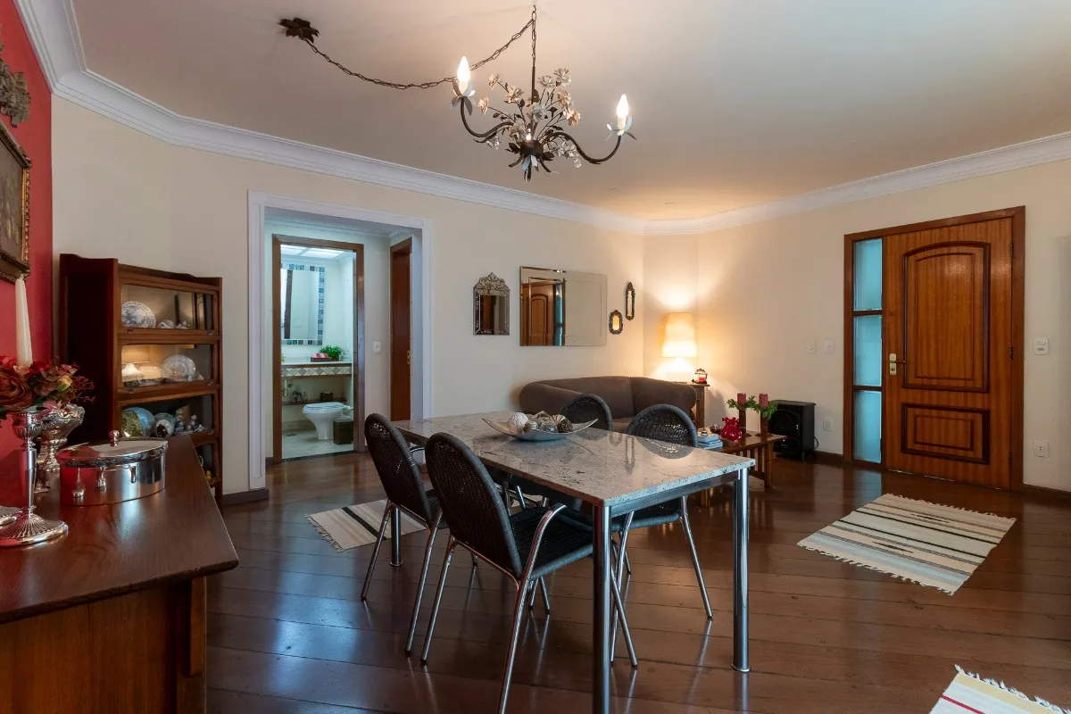 Imagem Apartamento para venda em Vila Bastos com 4 quartos, sendo 1 suíte, 142m2