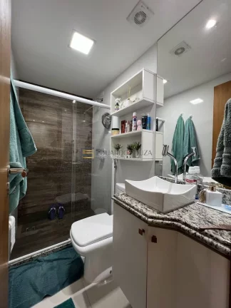 Imagem DOIS QUARTOS COM TAMANHO DIFERENCIADO NA QUADRA DO MAR