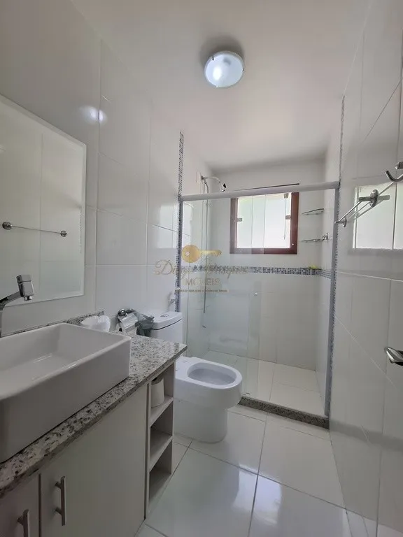 Imagem Casa em Condomínio para Venda em Teresópolis / RJ no bairro Albuquerque