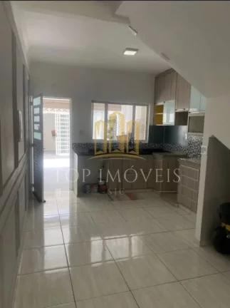 Imagem Seu novo lar no Jardim Limoeiro espera por você! Encante-se com esta linda casa em condomínio, ideal para quem busca conforto, segurança e praticidade!