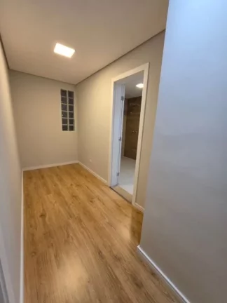 Imagem Casa à venda no Santo Inácio - Atrás o Parque Barigui