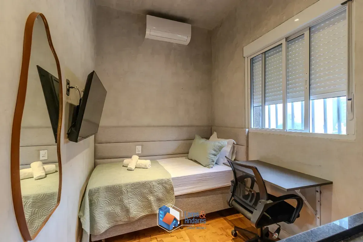 Imagem Casa para venda em Brooklin Paulista com 7 quartos, sendo 7 suítes, 328m²