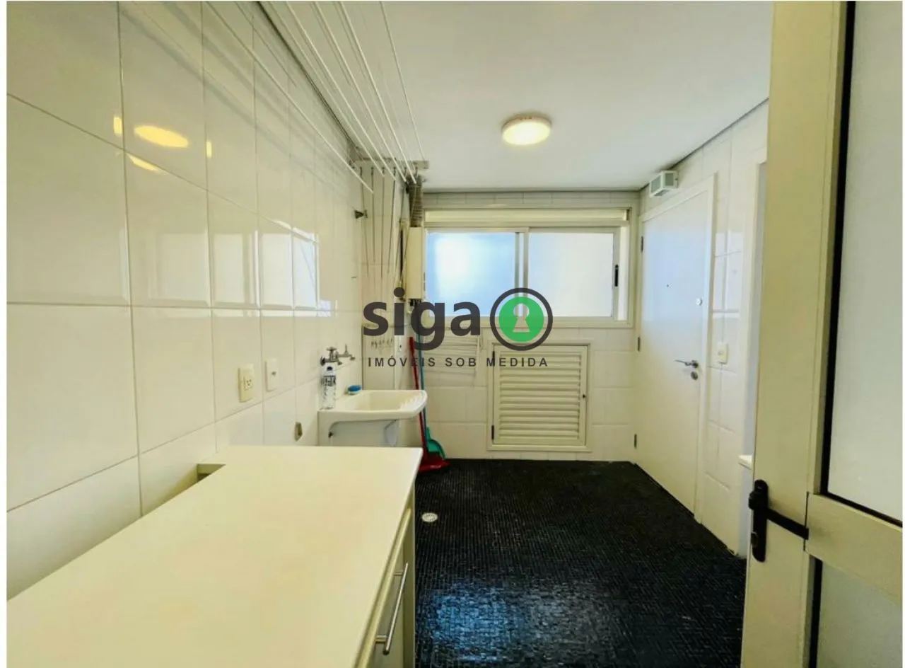 Imagem Apartamento a venda ou locação em Perdizes, com 3 suites, 4 vagas, em 215m²