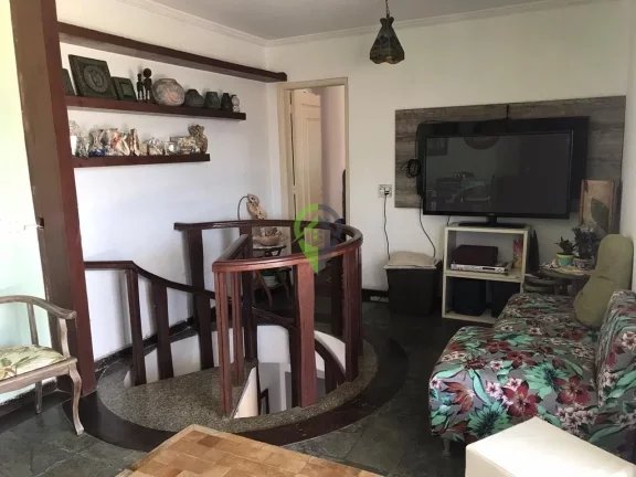 Imagem Apartamento Cobertura-Cobertura Duplex em Localização Privilegiada! Localização: Próximo da Faculdade do Santa Cecília e Comércios em Geral