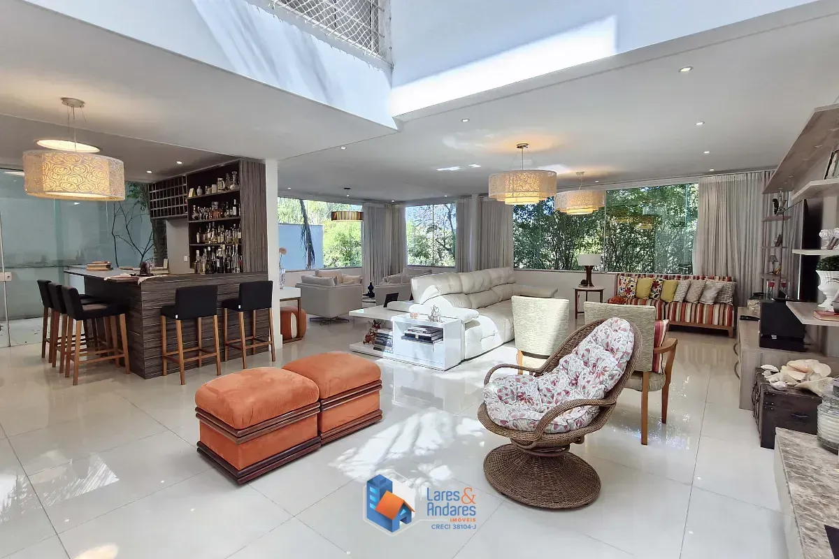 Imagem Casa para venda em Jardim Floresta com 4 quartos, sendo 4 suítes, 617m²