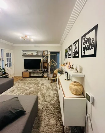 Imagem Casa Sobrado 4 Dormitórios,(3 Suítes),245m², Jardim das Indústrias, Sjc.