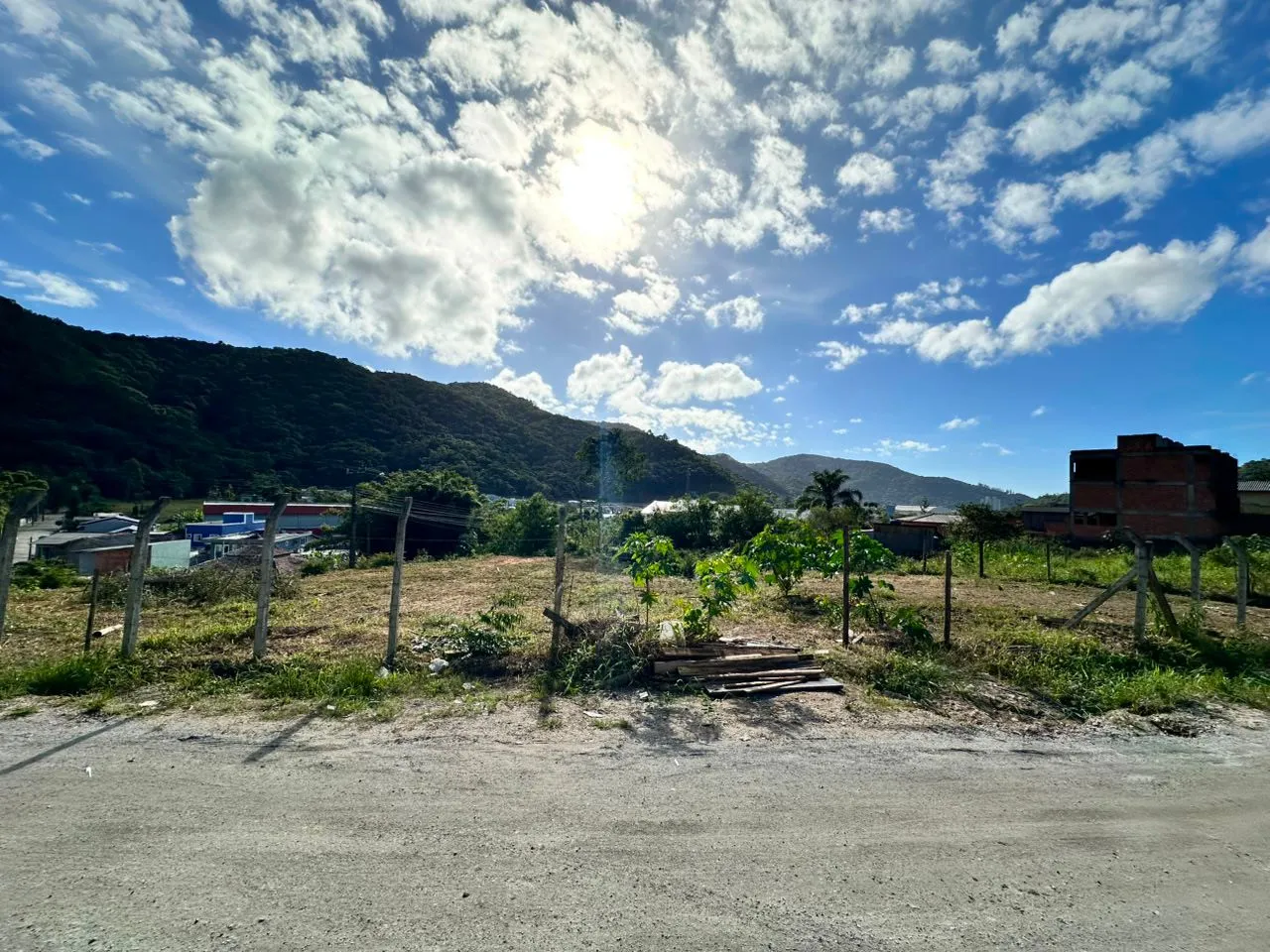 Imagem Terreno à venda com 1015m2 por R$ 1.390.000,00