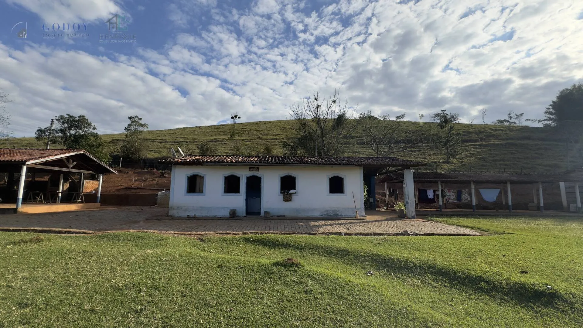 Imagem OPORTUNIDADE ÚNICA EM SÃO LUÍS DO PARAITINGA - ÁREA RURAL