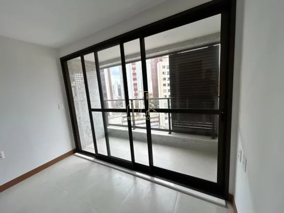 Imagem Lindo Studio de alto padrão com varanda a venda na Barra