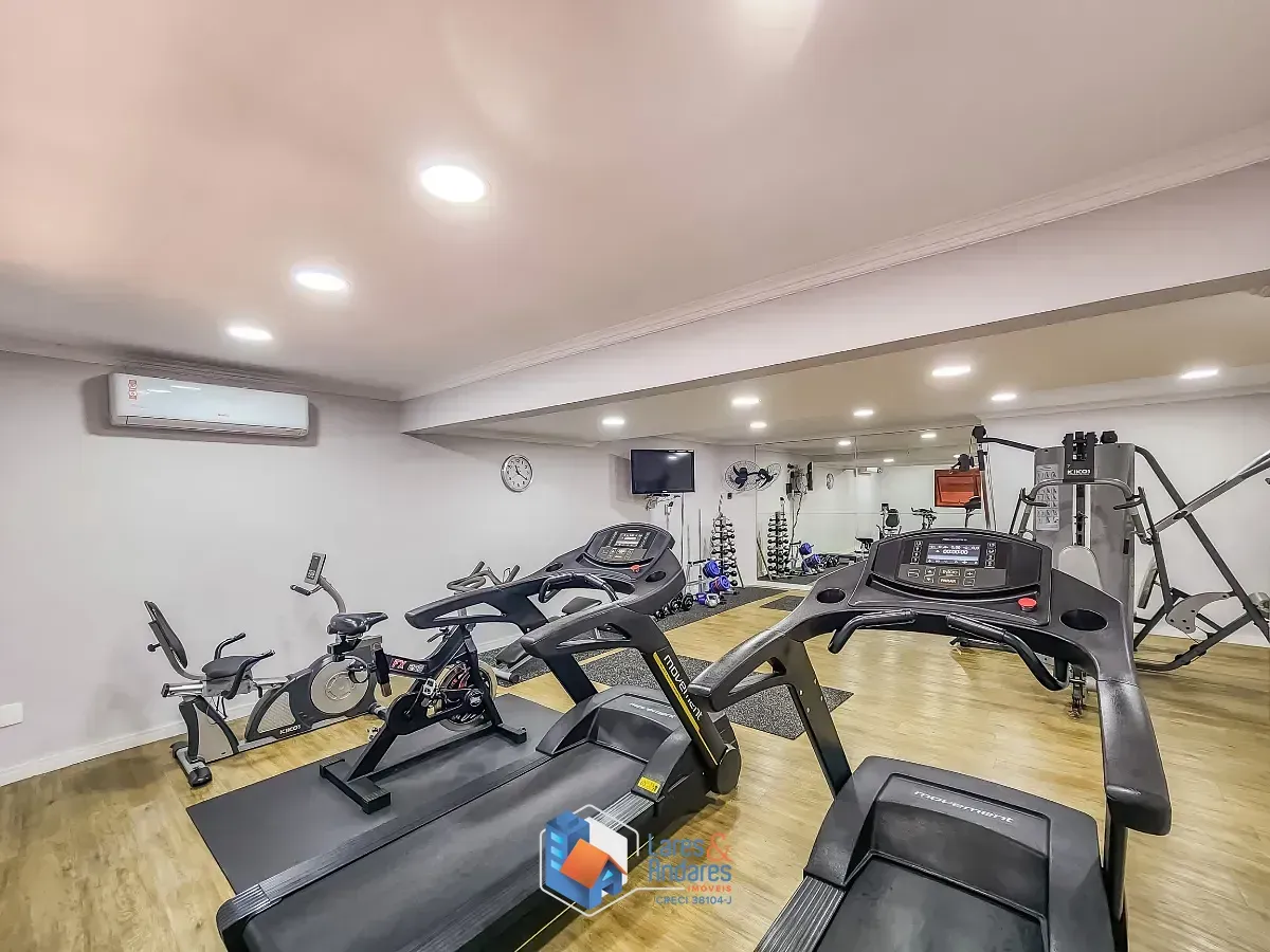Imagem APTO COM 213m² | 3 SUÍTES | SALA 3 AMBIENTES | 20º ANDAR | VISTA PERMANENTE | 4 VGS | EXCELENTE LOCALIZAÇÃO- VILA SUZANA - SP