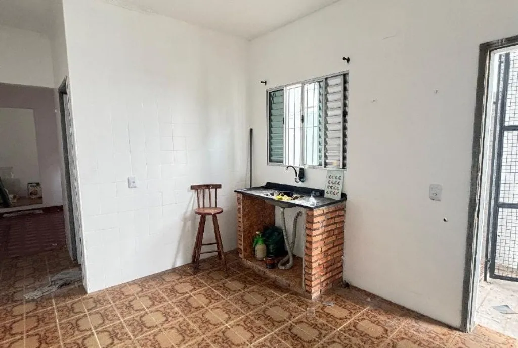 Imagem Maravilhosa casa à venda em Santo André-SP, Vila Luzita: 3 quartos, 1 suíte, 3 banheiros, 2 vagas de garagem, 230m²!