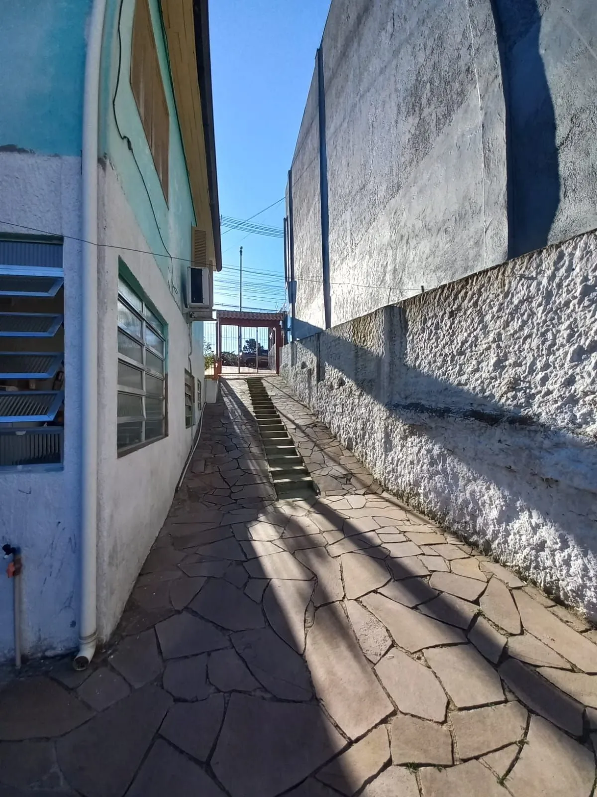 Imagem Casa 3 dormitórios próximo ao CEITEC, UFRGS e CEMITÉRIO JARDIM DA PAZ