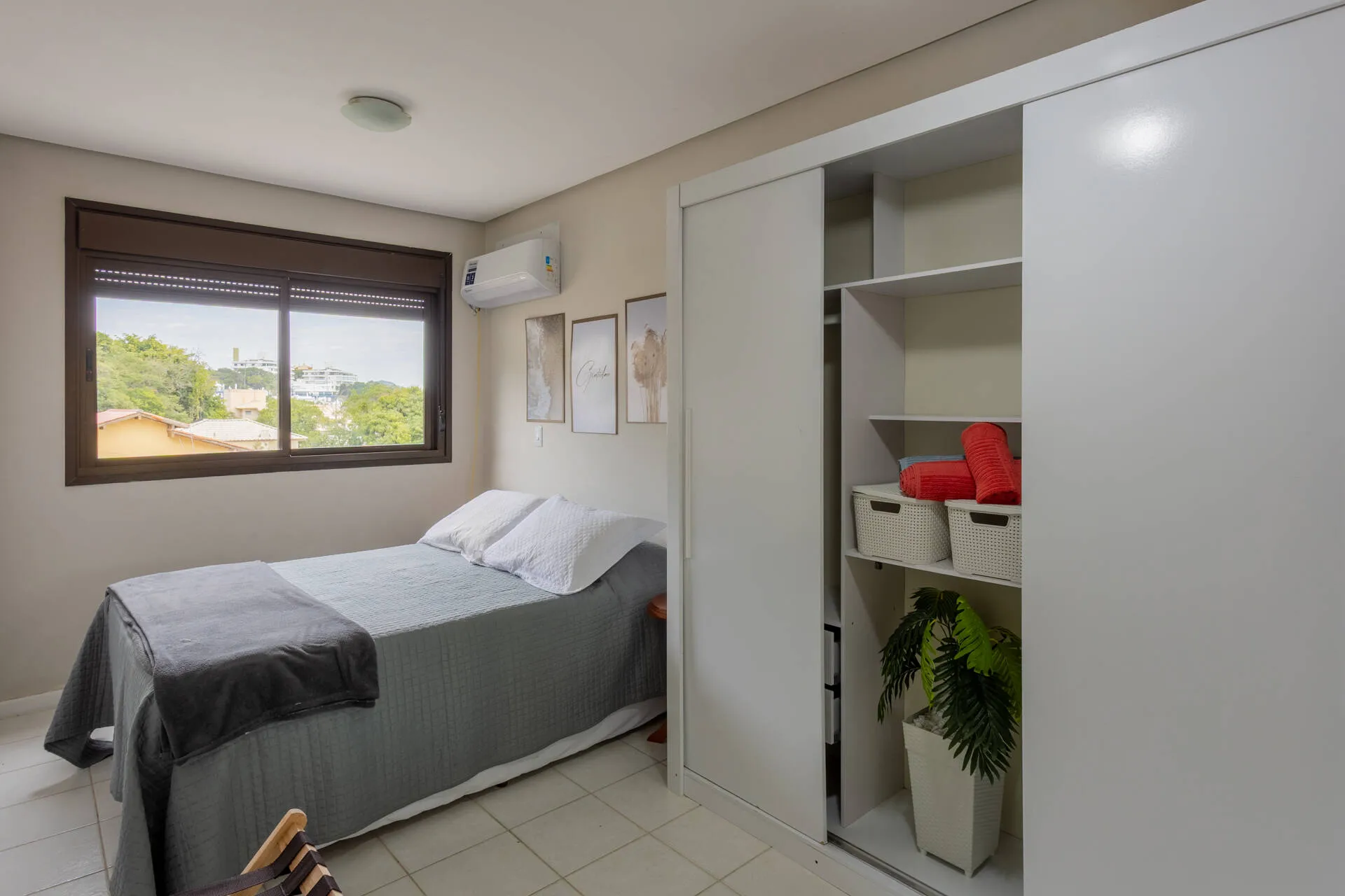 Imagem Apartamento para locação anual em Canajurê